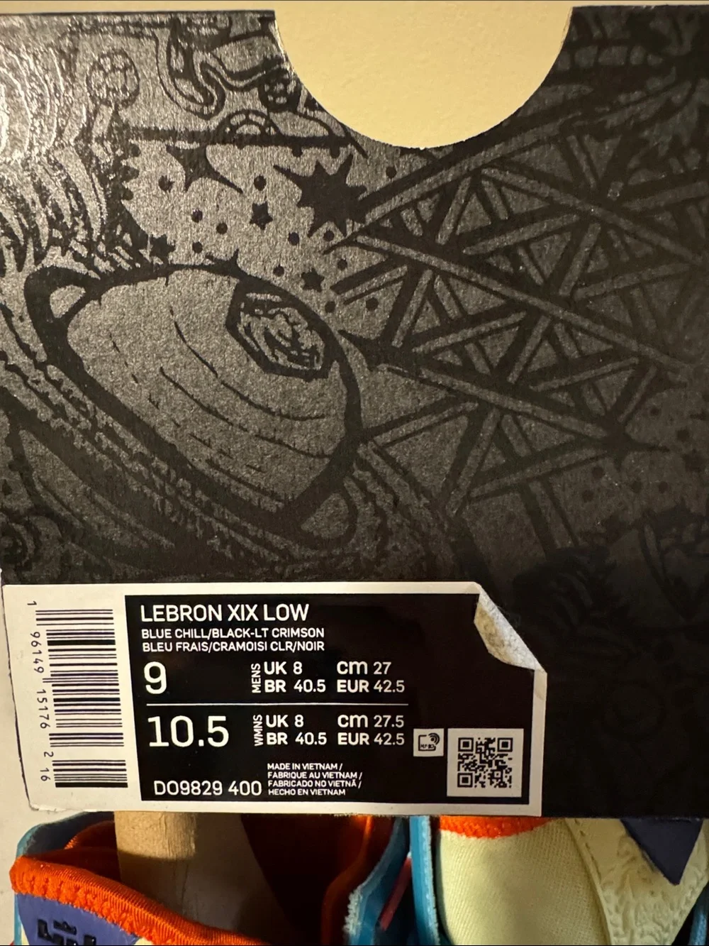 Nike LeBron XIX Low